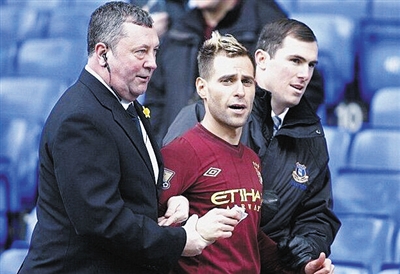 自塔神以来，瓦科是首位单赛季中超两次失点的山东泰山球员（瓦科成塔神后泰山队首位在中超单赛季两度点球罚失的球员）